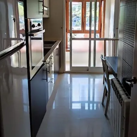 Dos Exterior Y Bien Comunicado Appartamento *