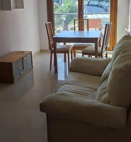 Διαμέρισμα Dos Exterior Y Bien Comunicado